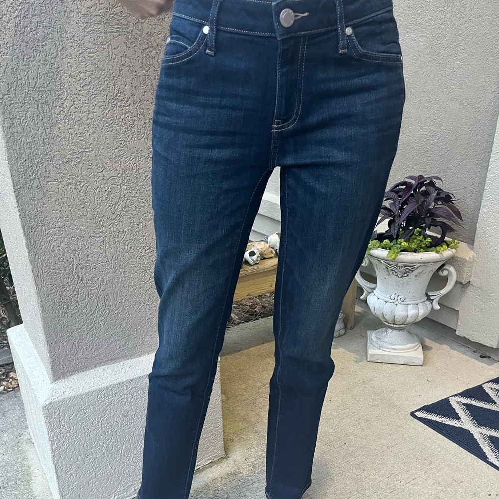 Simply Vera Wang jeans. Straight. Size 2L